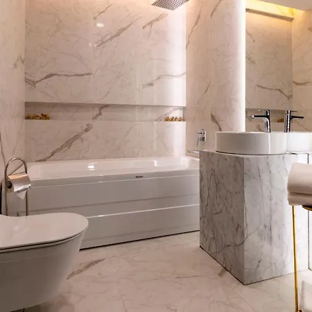 Bonvie Hotel 4*
